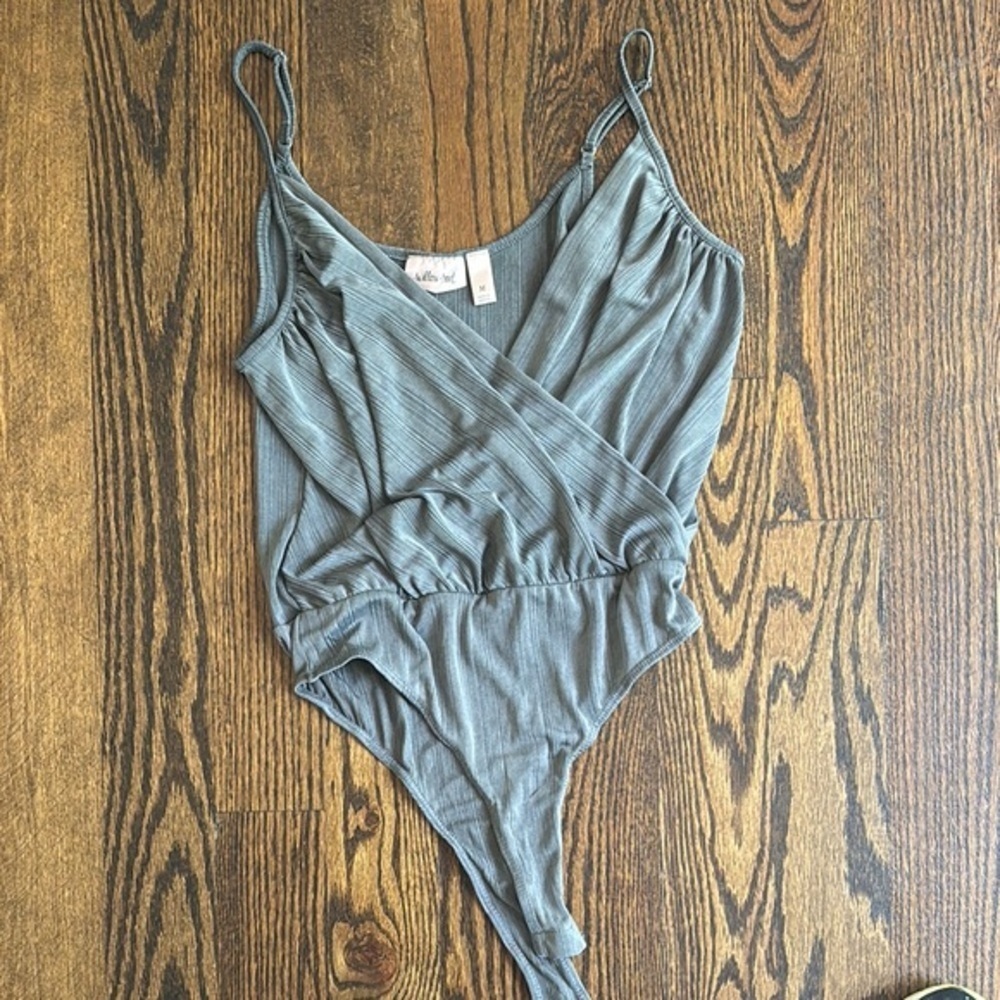 Elegant Gray Bodysuit